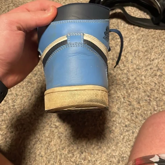 My first shoe and just don’t fit anymore - Picture 2 of 8